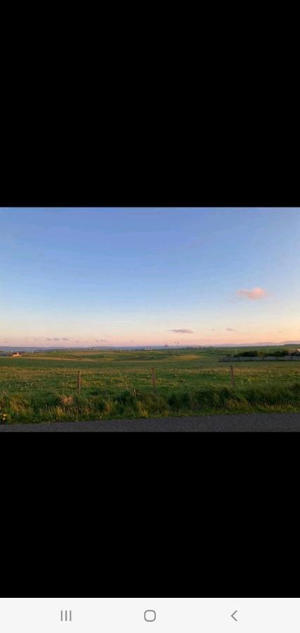 Self Catering. Maydene. Holm. Orkney, Scotland. Nether Button Esterno foto